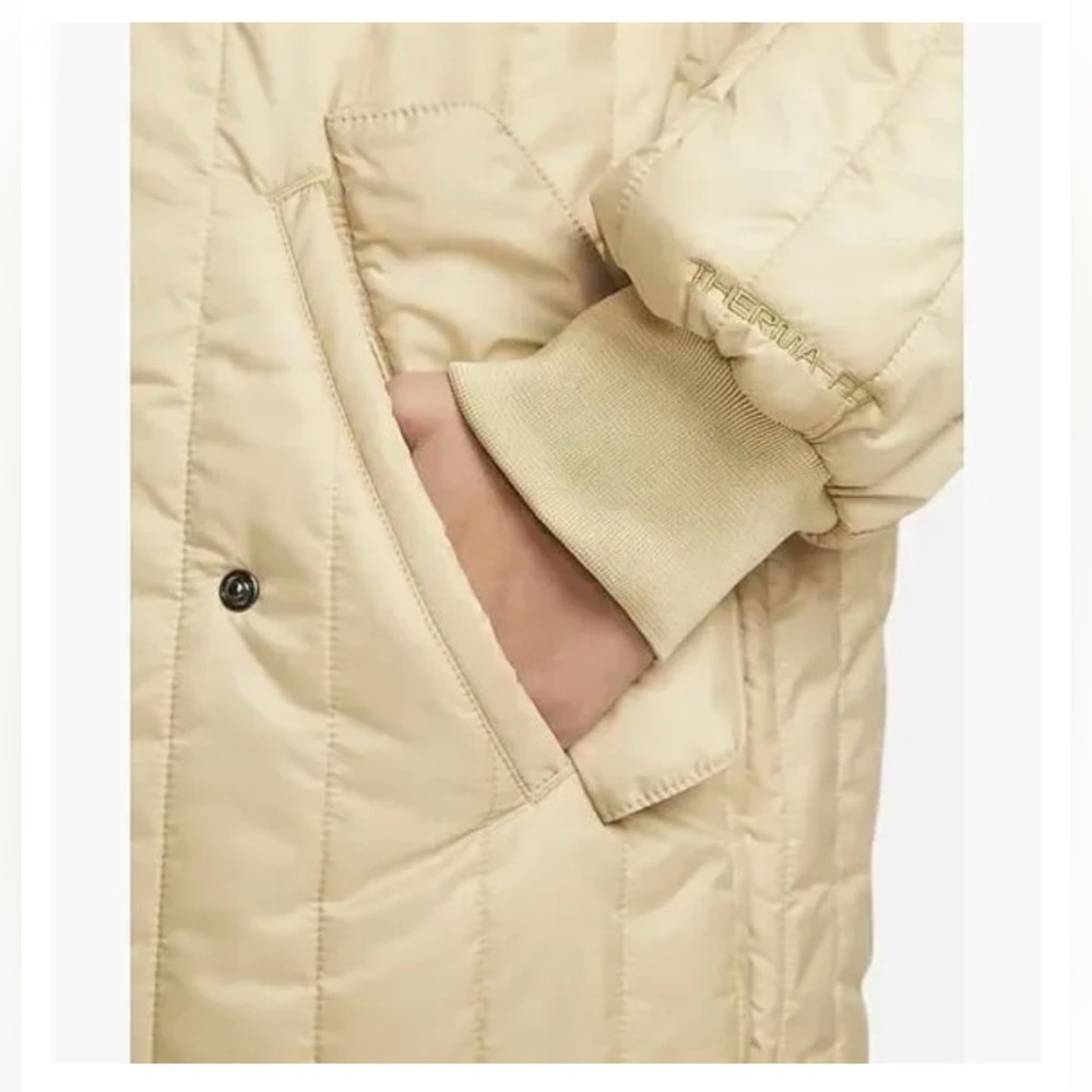 Women’s Nike Sportswear Therma-FIT Tech Pack Long Jacket, Beige Sz M, DQ7745-718